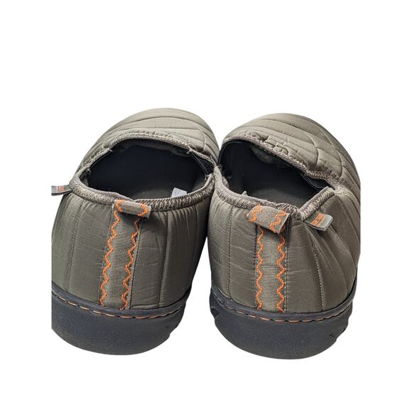 Ozark Trail Quilted Slip On Shoes Mens 13-14 Outdoor Slippers Camping Lounge - Picture 3 of 10